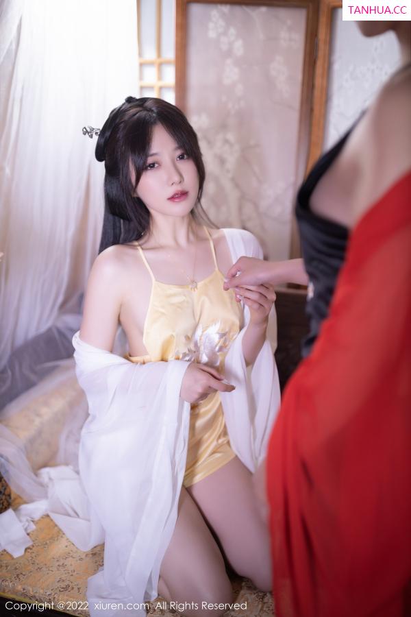 鱼子酱fish  [XiuRen]高清写真图 2022.11.04 No.5811 鱼子酱Fish 北京旅拍第34张图片